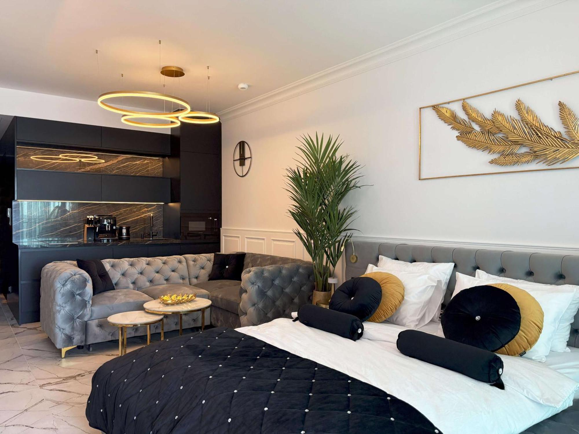 Sea View Smart & Garden Vip Apartament *
