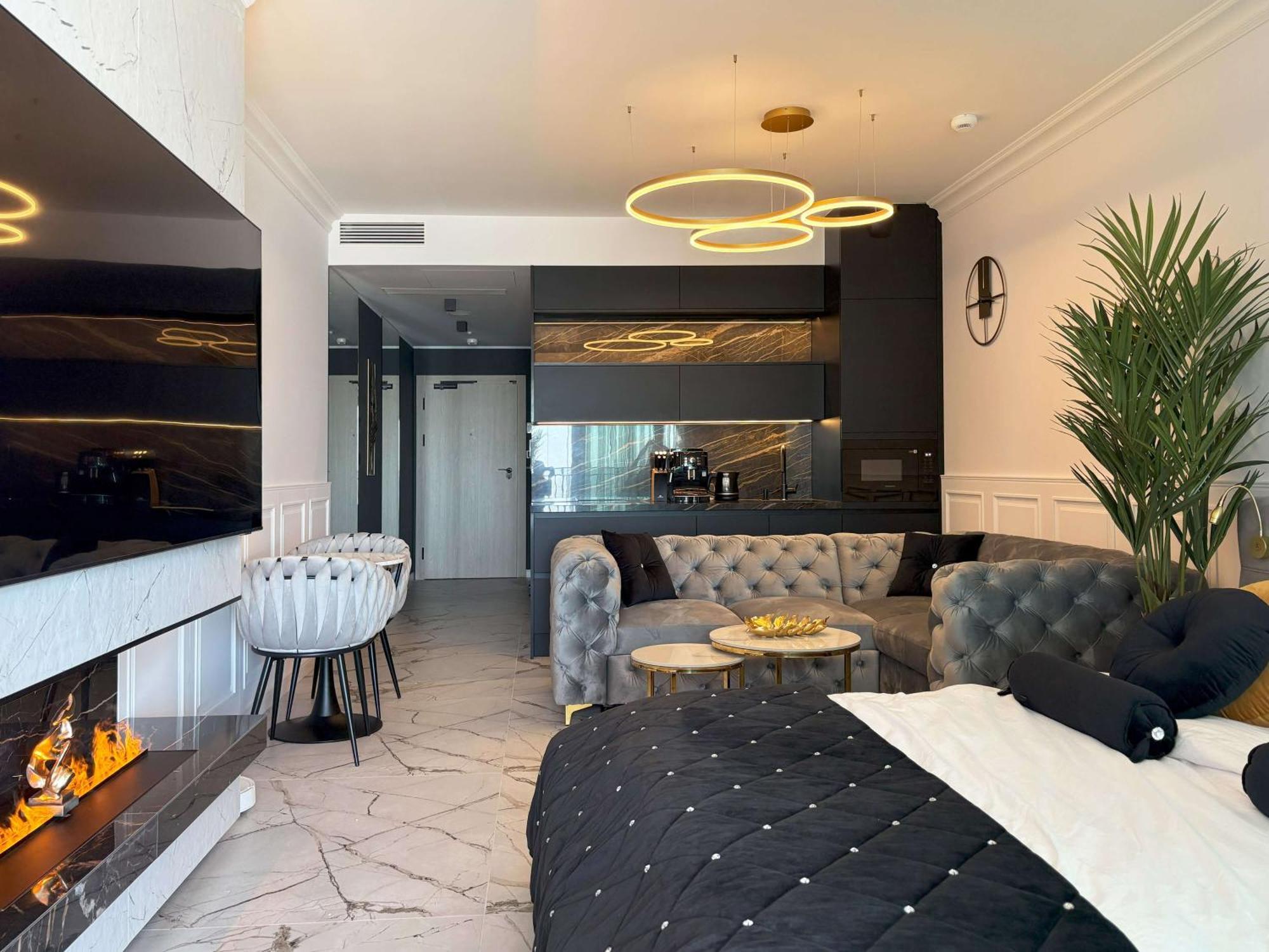 Sea View Smart & Garden Vip *